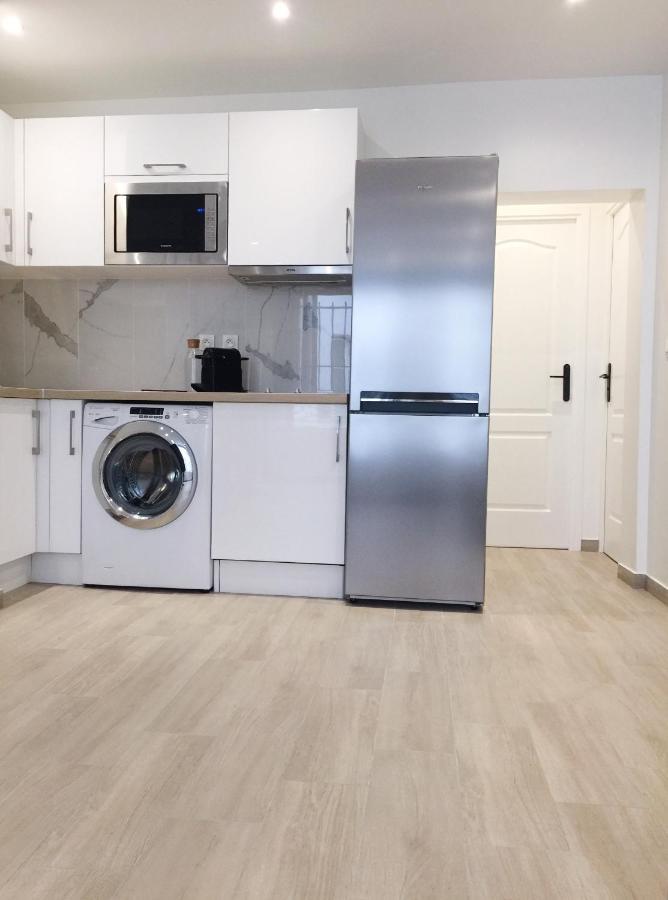 Appartamento New In The Heart Of Le Marais Parigi