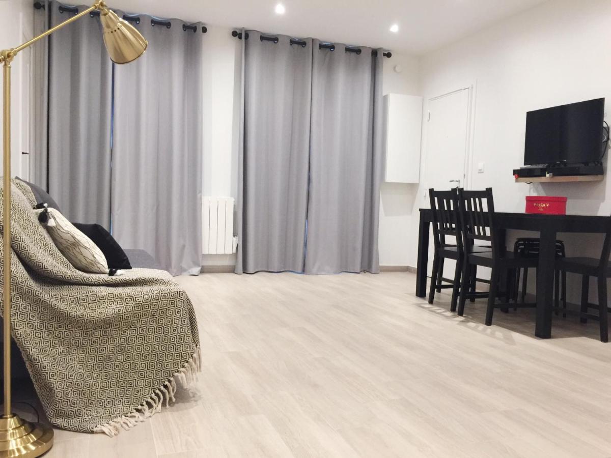 New In The Heart Of Le Marais Parigi