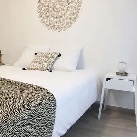 New In The Heart Of Le Marais Appartamento Parigi