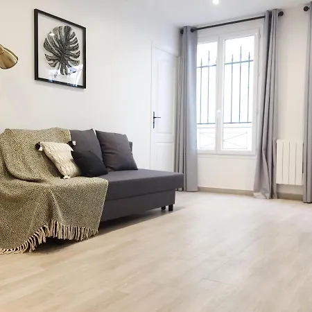 New In The Heart Of Le Marais Appartamento *